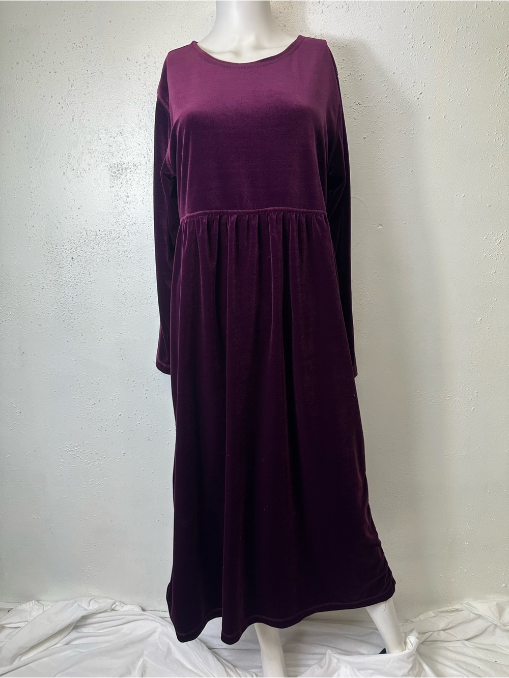 Erika Studio Vintage Velvet Maxi Dress Medium burgundy